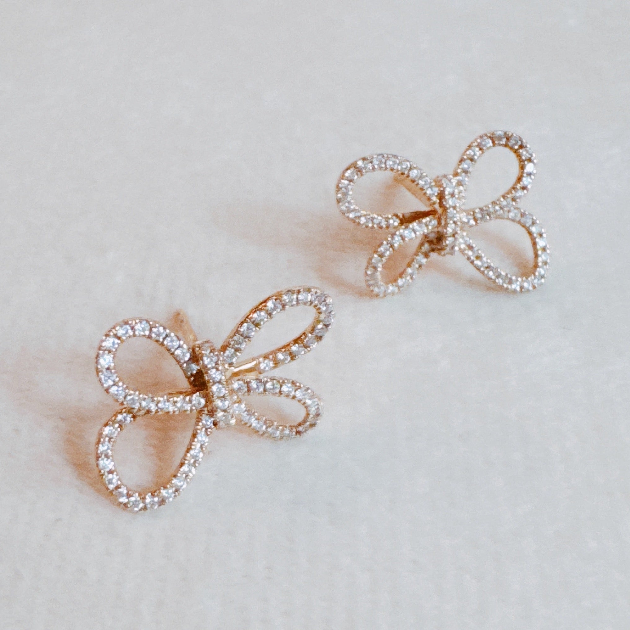 Fiore-Bow-Earrings-In-Yellow-Gold-paved-diamond