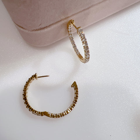 Ring-diamond-hoop-earrings